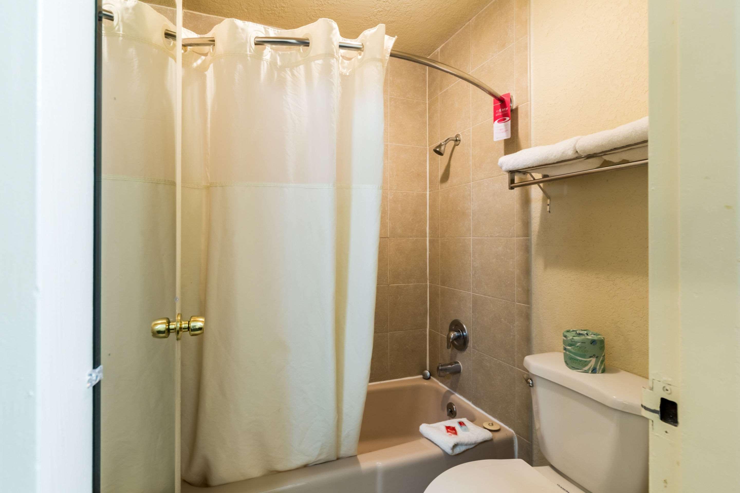 Econo Lodge Бейтаун Екстер'єр фото