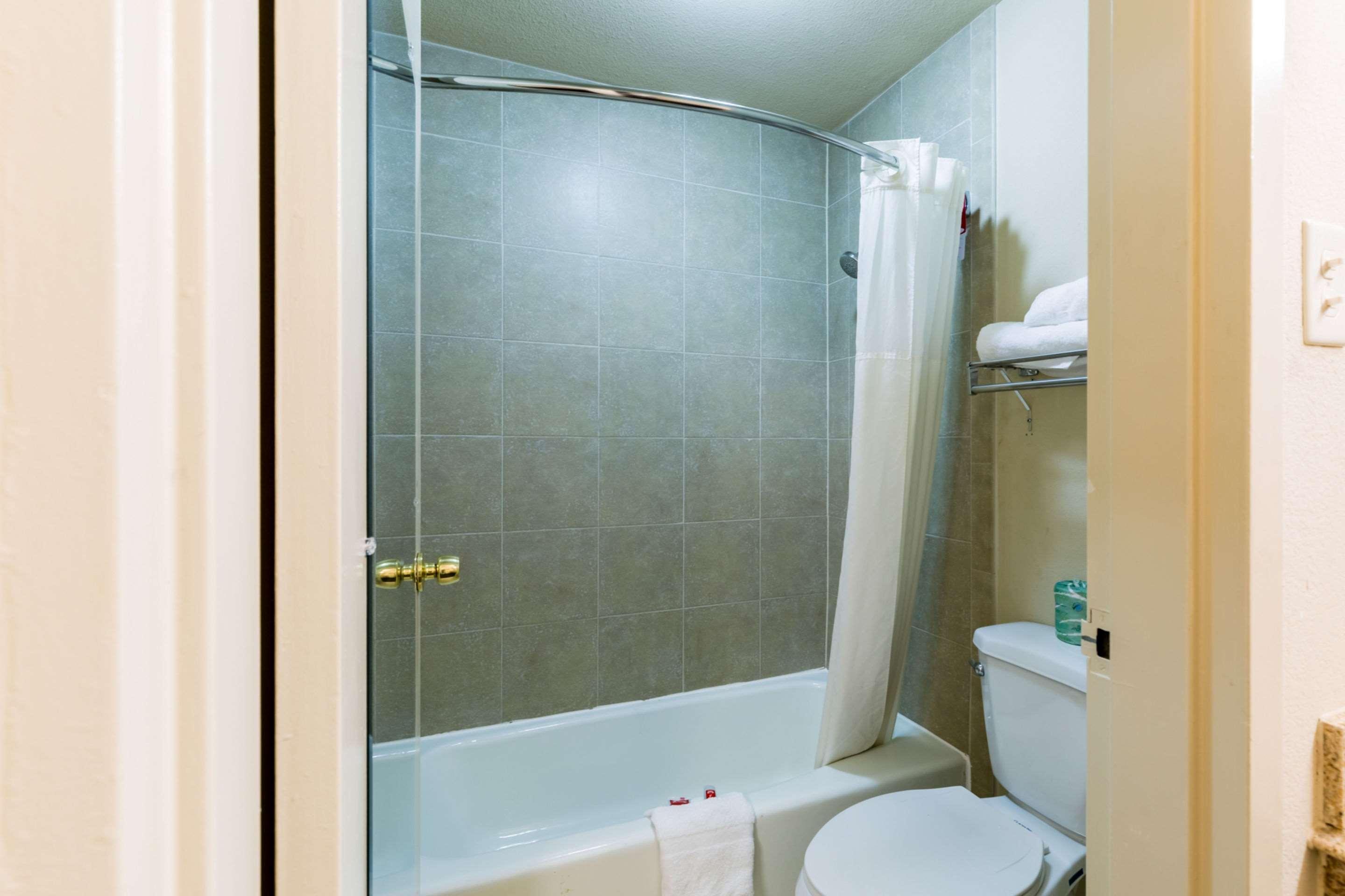 Econo Lodge Бейтаун Екстер'єр фото